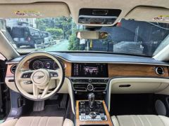 Bentley Flying 4.0T V8 Edition - photo 9