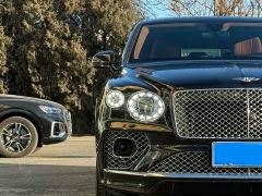 Bentley Bentayga 4.0T V8 - фото 3