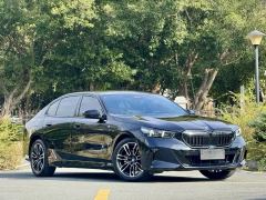 BMW 5 Series 525Li Luxury Package - photo 3