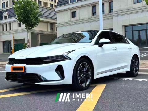 2025 Kia K5 1.5T Luxury Edition - автомобиль из Китая