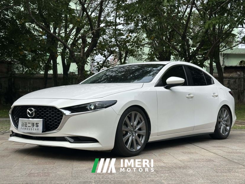 Mazda3 Axela 2.0L Automatic Luster Edition - ავტომობილი ჩინეთიდან