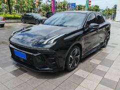 Lynk & Co 03 1.5T Dual Clutch 2WD Strong Pro 5-seater - ფოტო 1