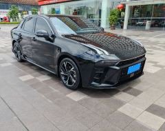 Lynk & Co 03 1.5T Dual Clutch 2WD Strong Pro 5-seater - ფოტო 3