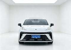 Lynk & Co 03 Champion 1.5T Dual Clutch 2WD Pro 5-seater - photo 2