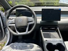 BYD Qin PLUS DM-i 1.5L 128km Progressive - ფოტო 7