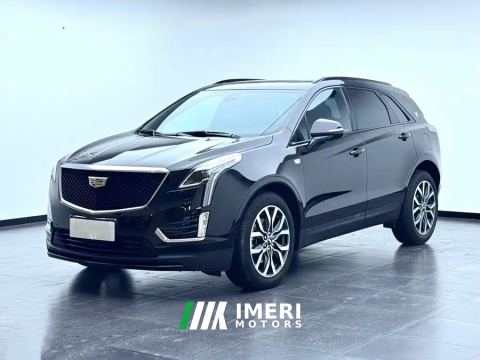2022 Cadillac XT5 Mild Hybrid 2.0T 4WD Deluxe - car from China