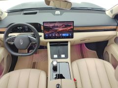 AITO HarmonyOS Intelligent Mobility M7 1.5T 200km 4WD Luxury Edition - ფოტო 16