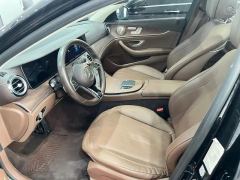 Mercedes-Benz E Class E-Class E 300 L Luxury - фото 5