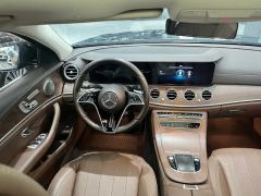 Mercedes-Benz E Class E-Class E 300 L Luxury - фото 9