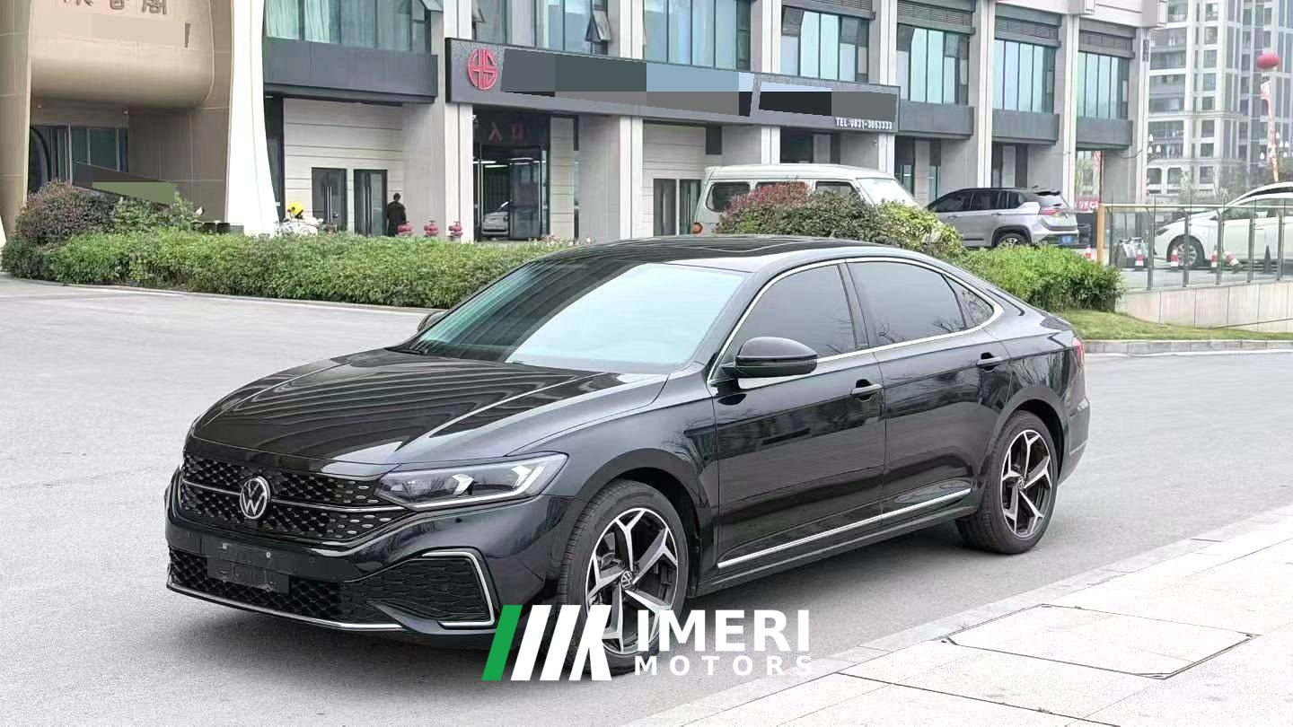 Volkswagen Passat Distinguished Edition 380TSI Longteng Edition