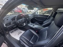 Honda Accord PHEV 2.0L E-CVT Edition - photo 4