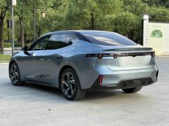 Lynk & Co 07 EM-P 1.5T 126km Long Range Ultra - ფოტო 7