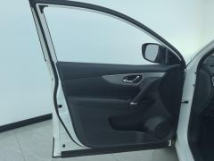 Nissan Qashqai 2.0L Luxury Edition - ფოტო 12