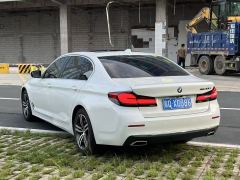 BMW 5 Series 530Li Premier Luxury Package - фото 4