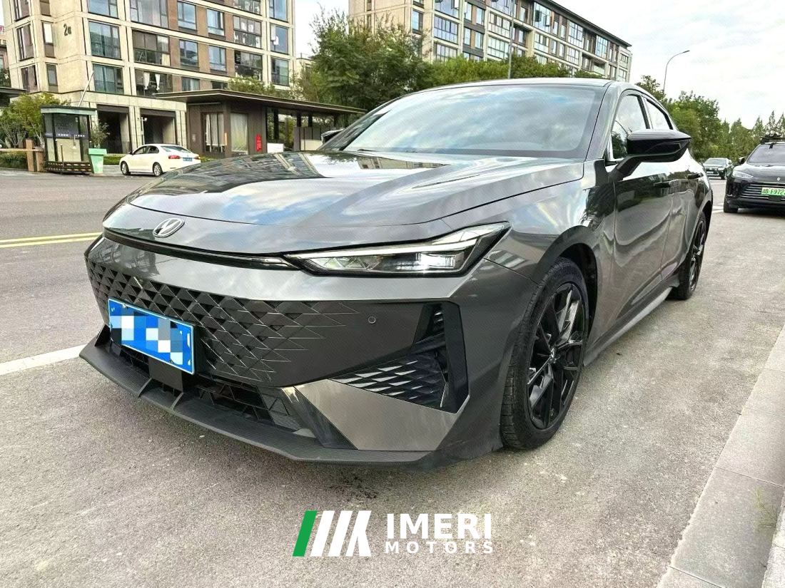 Changan UNI-V 1.5T Premium - ავტომობილი ჩინეთიდან