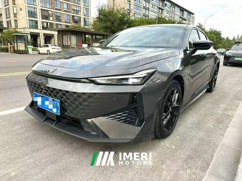 2024 Changan UNI-V 1.5T Premium - ავტომობილი ჩინეთიდან
