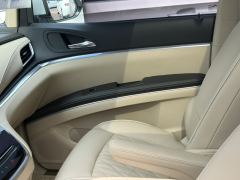 Buick GL8 2.0T Premium Version 7 - фото 4