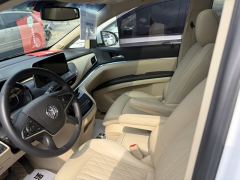 Buick GL8 2.0T Premium Version 7 - фото 5