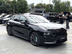 Lynk & Co 03 2.0T AWD Edition - ფოტო 3