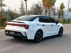 Lynk & Co 03 1.5T Dual Clutch 2WD Strong Pro 5-seater - ფოტო 9