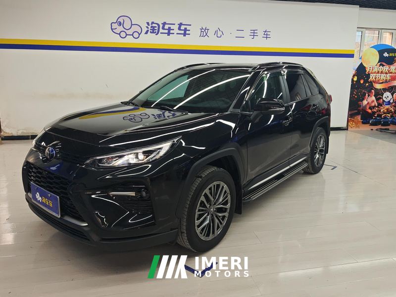 Toyota Wildlander 2.0L AWDLuxuryPLUS Edition - автомобиль из Китая