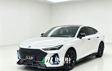 2022 Changan UNI-V 1.5T Dual Clutch Sport Edition - автомобиль из Китая