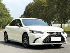 Lexus ES 300h Premium Edition - фото 3