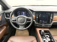 Volvo S90 B5 Intelligent Luxury Edition - фото 7