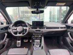 Audi A4L 40 TFSI quattro Luxury Dynamic - photo 4