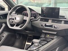 Audi A4L 40 TFSI quattro Luxury Dynamic - photo 5