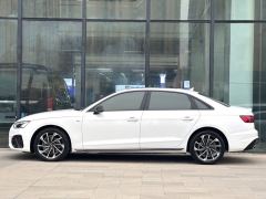 Audi A4L 40 TFSI quattro Luxury Dynamic - photo 8