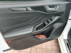 Ford Focus EcoBoost 180 ST Line - ფოტო 12