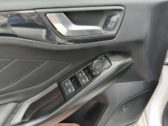 Ford Focus EcoBoost 180 ST Line - ფოტო 13