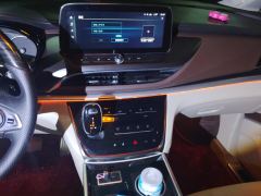 Buick GL8 Land Business Class 652T Luxury - ფოტო 17