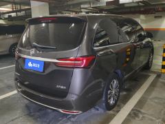 Buick GL8 Land Business Class 652T Luxury - ფოტო 2