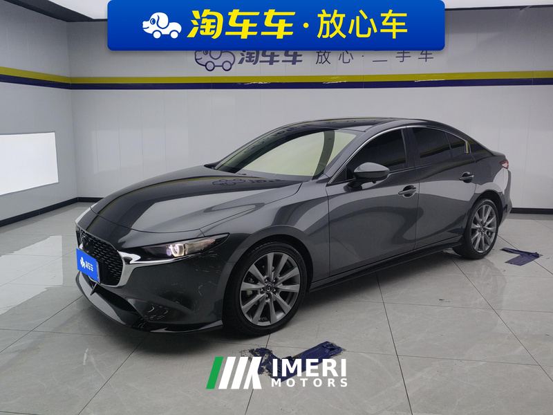 Mazda3 Axela 2.0L Automatic Luster Edition - car from China