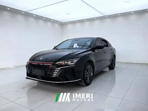 2022 Dongfeng Yixuan MAX 1.5T Edition - автомобиль из Китая