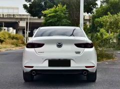 Mazda 3 2.0L Edition - фото 4