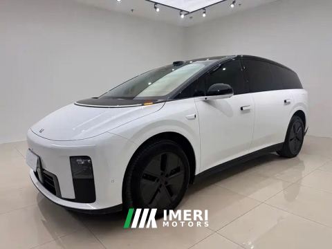2025 Li Auto i8 Standard Edition - car from China