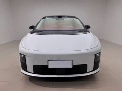 Li Auto i8 Standard Edition - фото 2