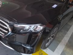 Mercedes-Benz E Class E-Class Facelift E 300 L Fashion - ფოტო 4