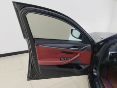 BMW 5 Series 530Li Premier M Sport Package - ფოტო 12