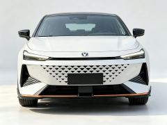 Changan UNI-V 1.5T Premium Sport - фото 2