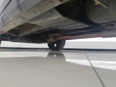 Hyundai ix35 2.0L Automatic 2WD Leading Edition GLS - ფოტო 11