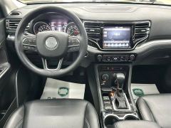 Jeep Grand Commander 2.0T AWD Luxury Edition - photo 5