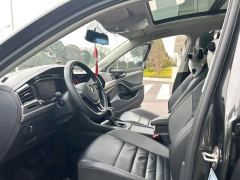 Volkswagen Jetta 280TSI Edition - photo 9