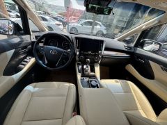Toyota Alphard Dual-Engine 2.5L Prestige Edition - photo 7