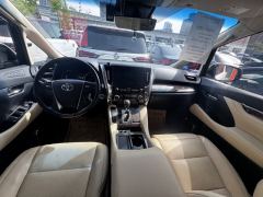 Toyota Alphard Dual-Engine 2.5L Prestige Edition - photo 3