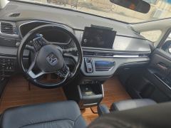 Honda Elysion PHEV 2.0L Luxury Edition - ფოტო 16