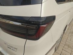 Honda Elysion PHEV 2.0L Luxury Edition - ფოტო 5